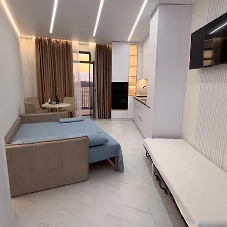 золотий берег у моря Apartment